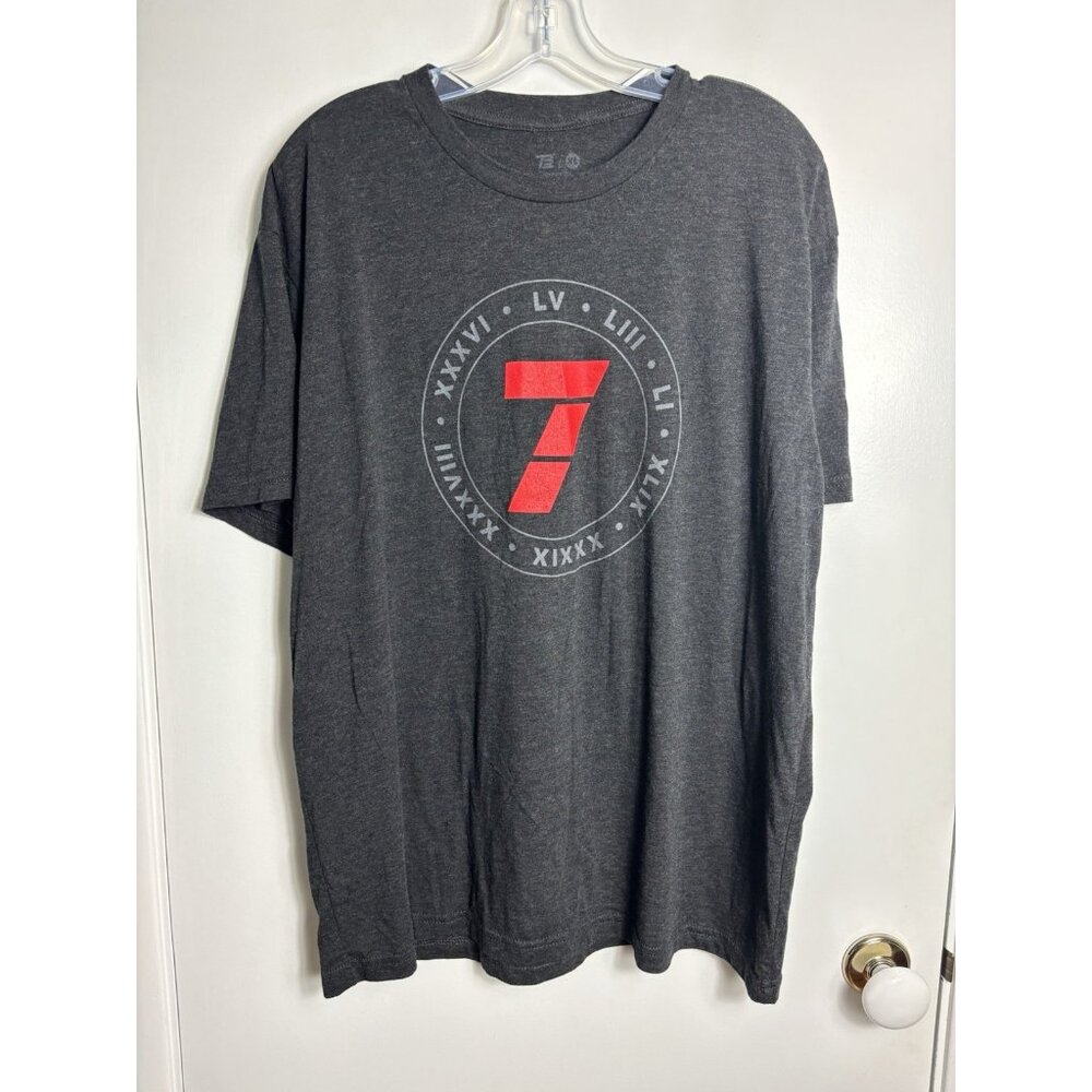 TB12 T-Shirt XL Gray 7X Superbowl Champion Tom Brady Buccaneers NFL Patriots